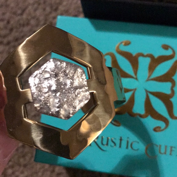 Rustic cuff - Picture 3 of 3